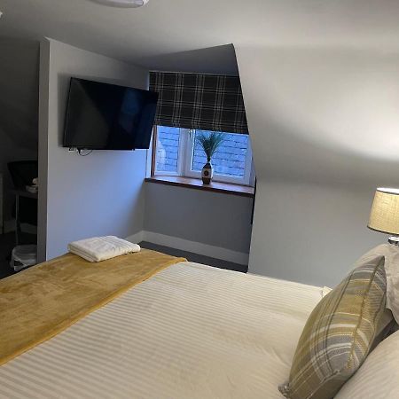 Commercial Hotel Insch Екстериор снимка