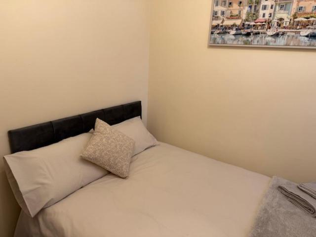 Commercial Hotel Insch Екстериор снимка